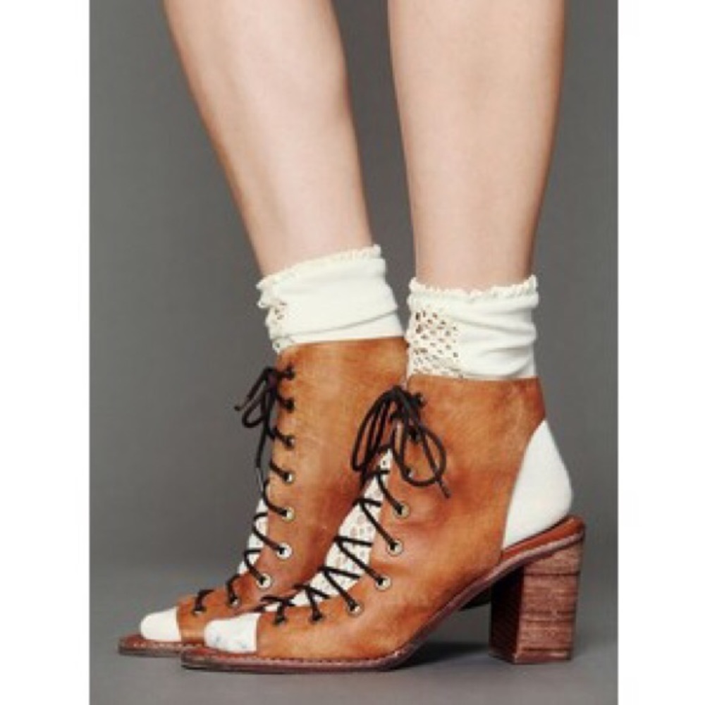 Free people Jeffrey Campbell Minimal Lace Heel